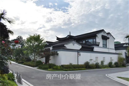 城东梓潼家园3室2厅1卫112.79m2简单装修